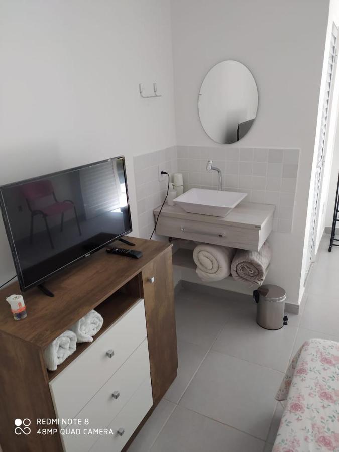 דירות Itajaí Pousada Casa Verde - Quartos Individuais - Smart Tv 32 - E Banheiro Privativo מראה חיצוני תמונה
