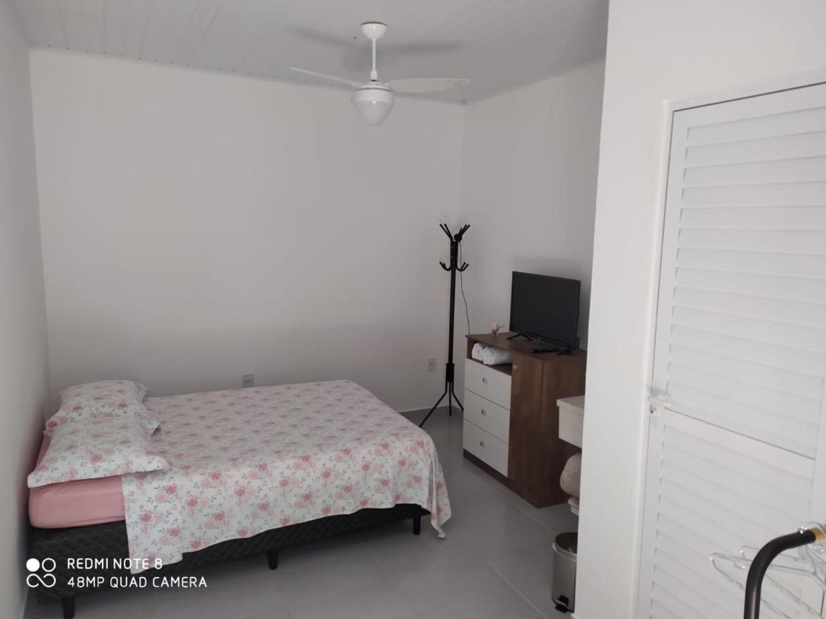 דירות Itajaí Pousada Casa Verde - Quartos Individuais - Smart Tv 32 - E Banheiro Privativo מראה חיצוני תמונה